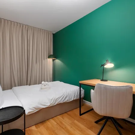 12th Floor With The River View By Bookinghost アパート